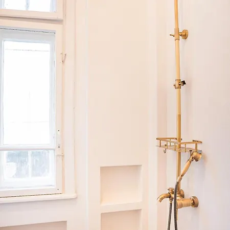 Διαμέρισμα Big In Center - 2 Bd - Fireplace *