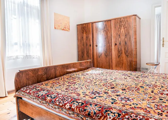 Apartament Big In Center - 2 Bd - Fireplace Sofia